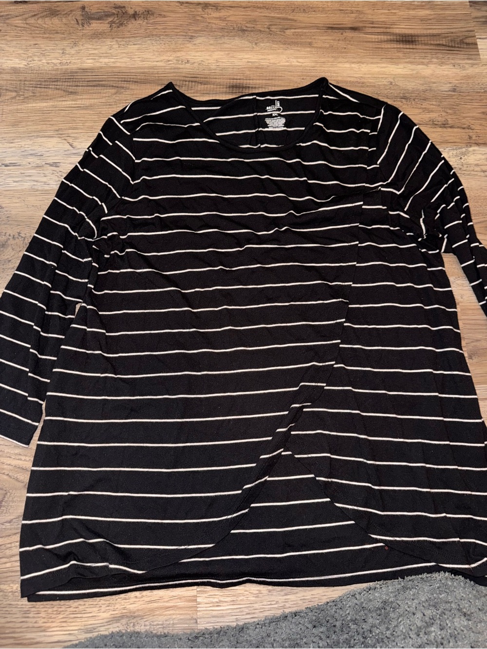 Women's maternity Black & White Striped Long-Sleeve Top